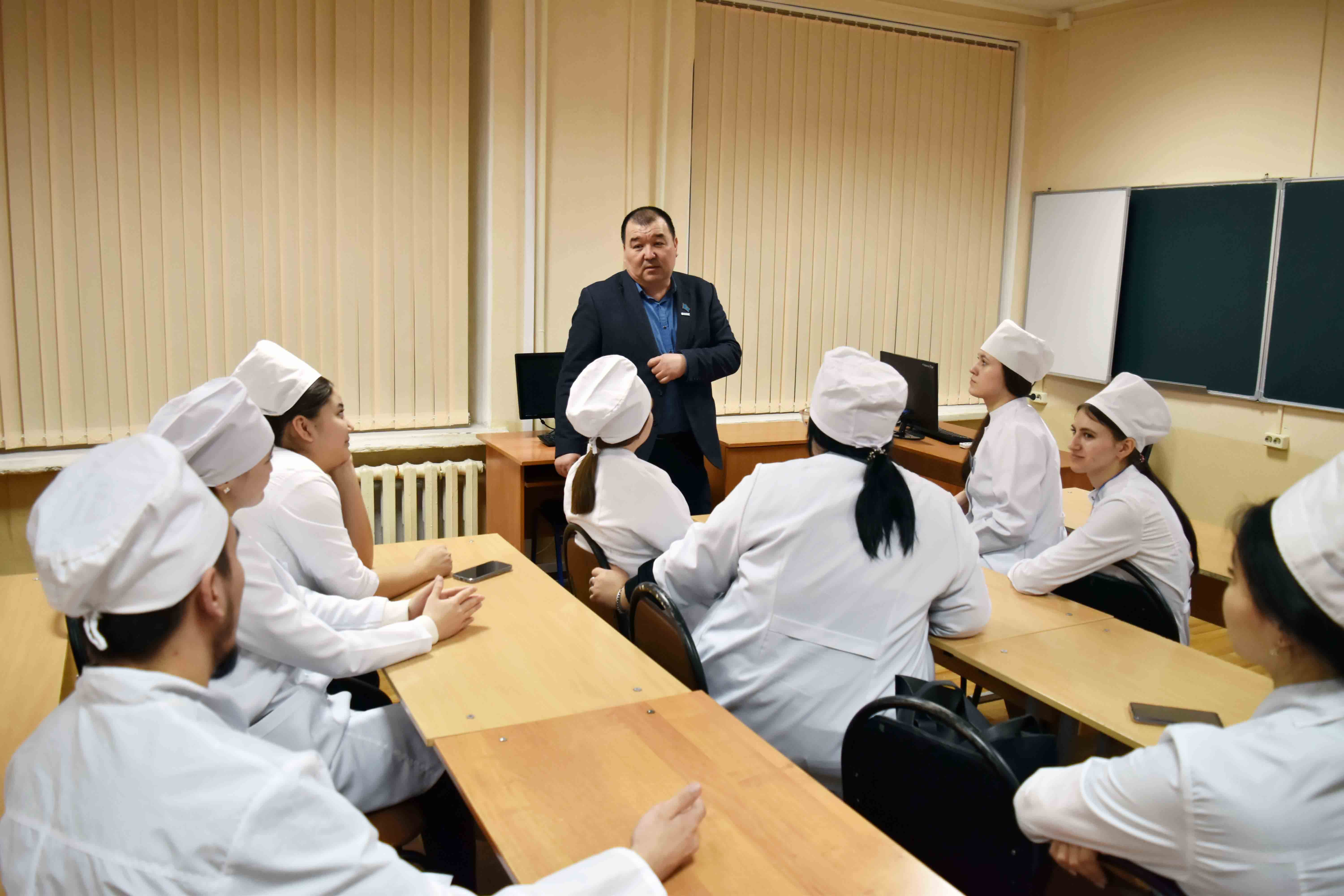 КГП на ПХВ “Северо-Казахстанский высший медицинский колледж” КГУ “УЗ акимата СКО”