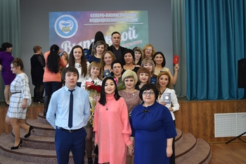 Церемония вручения дипломов выпускникам вечернего отделения